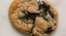 Banana Chocolate Chip Cookie