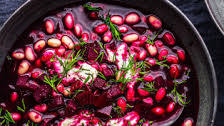 Borscht (beetroot soup)