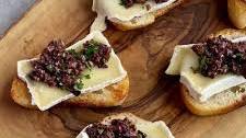 Brie and Olive Tapenade Crostini