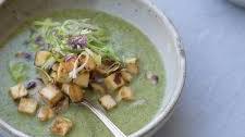 Broccoli Soup with Coconut Milk
