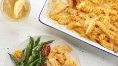 Buffalo Chicken Ranch Mac and Cheese