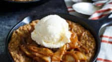 Caramel Apple Crisp Pizookies