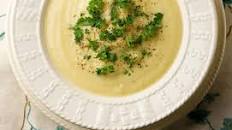 Cheddar Cauliflower Beer Soup