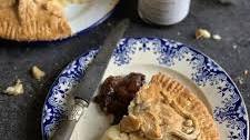 Cheese & Onion Plate Pie