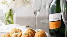 Cheesy Italian Arancini Rice Balls