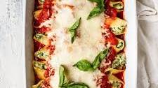 Cheesy Ricotta and Spinach Stuffed Shells