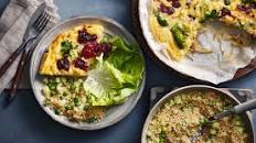 Cheesy broccoli, bacon and cranberry frittata
