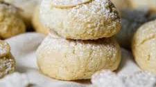 Chewy Almond Cookies