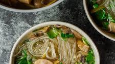 Chick’n Sotanghon Soup
