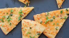 Chili-Garlic Cheese Naan Bites