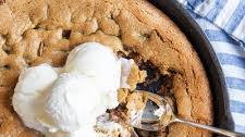 Chocolate Chip Pizookie