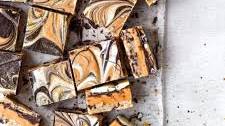 Chocolate Chip Salted Caramel Shortbread