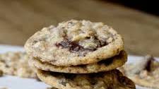 Chocolate Chunk Pistachio Oatmeal Cookies