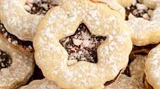 Chocolate Peppermint Linzer Cookies