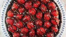 Chocolate Strawberry Pie