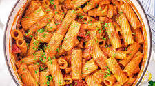 Chorizo Pasta (One Pot Pasta Recipe)