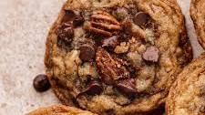 Cinnamon Pecan Chocolate Chip Cookies