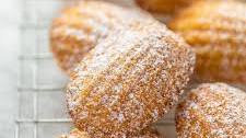 Classic French Madeleines