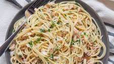 Crab pasta