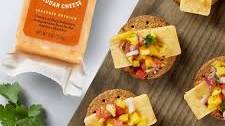 Cracker Appetizer with Habanero Cheddar & Mango Salsa