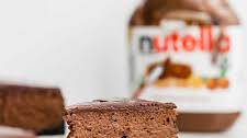 Creamy Baked Nutella Cheesecake