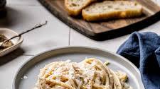 Creamy Cacio e Pepe Pasta