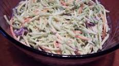 Creamy & Easy Broccoli Slaw