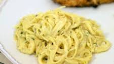 Creamy Garlic Noodles {Homemade Pasta Roni}
