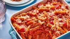 Creamy Pasta Bake with Cherry Tomatoes and Basil