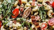 Creamy Pesto Pasta Salad