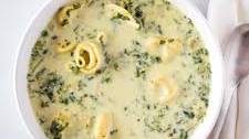 Creamy Spinach and Tortellini Soup