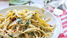 Creamy Sun-Dried Tomato and Spinach Pasta
