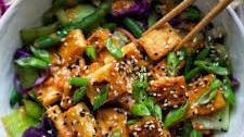 Crispy Peanut Tofu Bowl