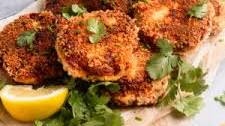 Crispy Salmon Cakes with Lemon Aioli