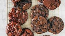 Crispy Yet Chewy Flourless Chocolate Cookies