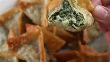 Crispy spinach and cream cheese dumplings