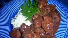 Crock Pot Beef With Mushroom and Red Wine Gravy