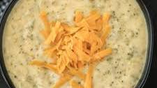 Crockpot Broccoli Cheese Soup
