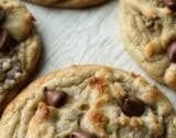 Crumbl Cookie Recipe (Copycat Chocolate Chip Cookie)