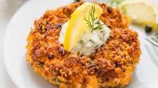 Crunchy Salmon Cakes