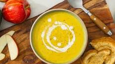 Curried Squash & Apple Soup