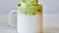 Dalgona Matcha Latte