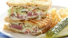 Deli-Style Corned Beef Sandwich