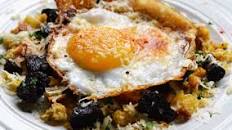 Duck egg, black pudding and sourdough crumbs with Le Gruyère AOP 'Reserve'
