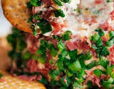 Easy Chipped Beef Cheese Ball