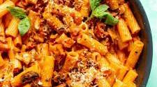Easy Creamy Chorizo Pasta