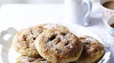 Easy Eccles cakes