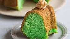 Easy Eggless Pandan Coconut Oil Pound/Bundt Cake (So Good!)