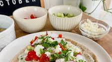 Easy Greek Chicken Pitas