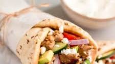 Easy Grilled Chicken Pita Wraps